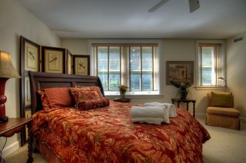 Apartamento Biltmore Village Hideaway Condo