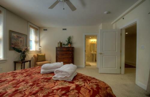 Apartamento Biltmore Village Hideaway Condo