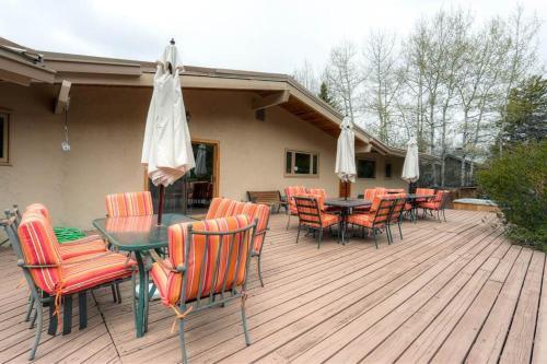Silver Kingdom Aspen