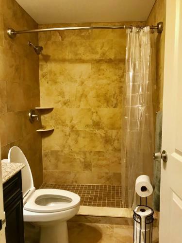 Apartamento Laugh, Eat, Sleep Downtown Wine Down 9e