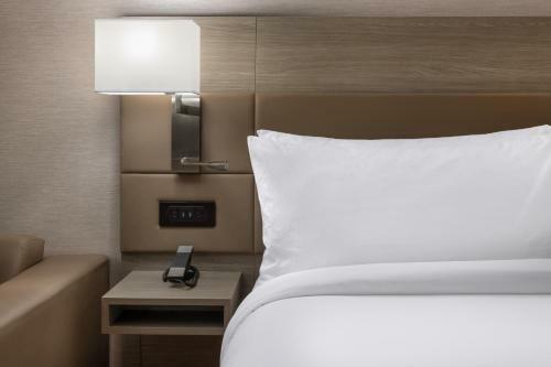 AC Hotel By Marriott Atlanta Midtown