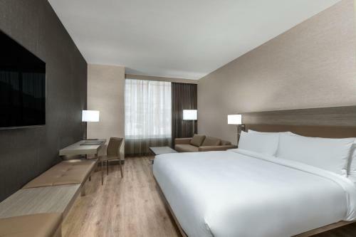 AC Hotel By Marriott Atlanta Midtown