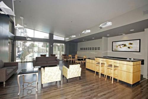 Apartamento Two-bedroom On Auburn
