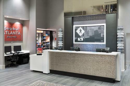 Hotel Hampton Inn & Suites Atlanta Buckhead Place