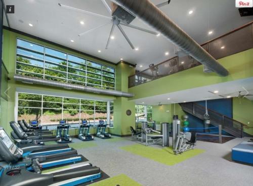 Luxury Piedmont Heights Apartments