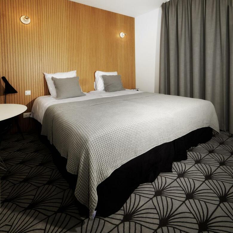 Vintage Hotel