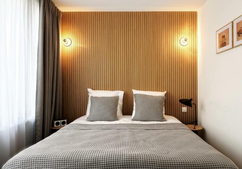 Vintage Hotel