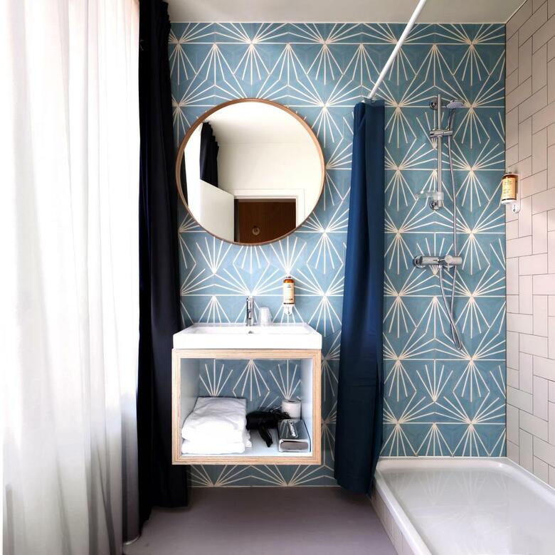 Vintage Hotel