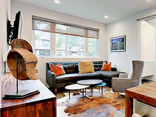 Apartamento 606 W Johanna Street Duplex Unit A Apts