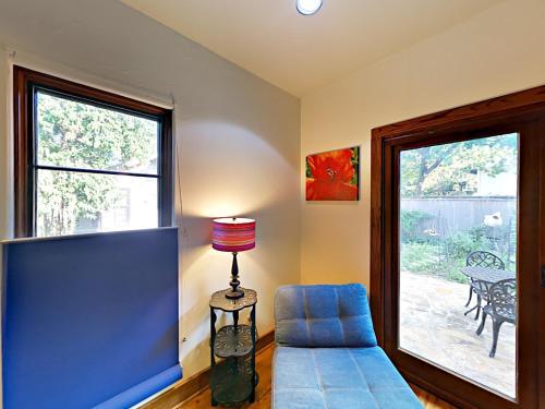 507 Academy Dr Home