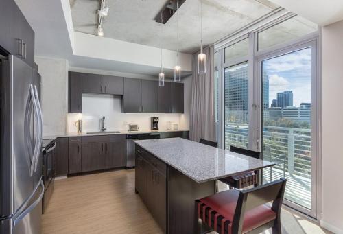 Apartamentos Luxury Downtown Rooftop Pool Dlx Studio