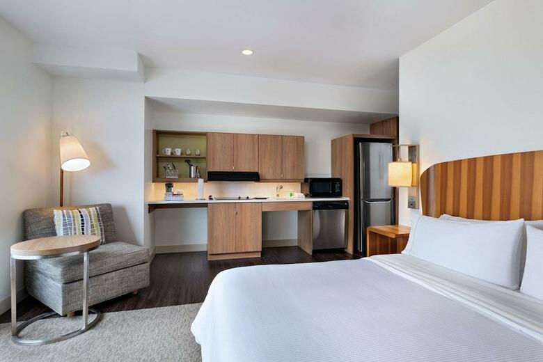 Hotel Element Austin Downtown