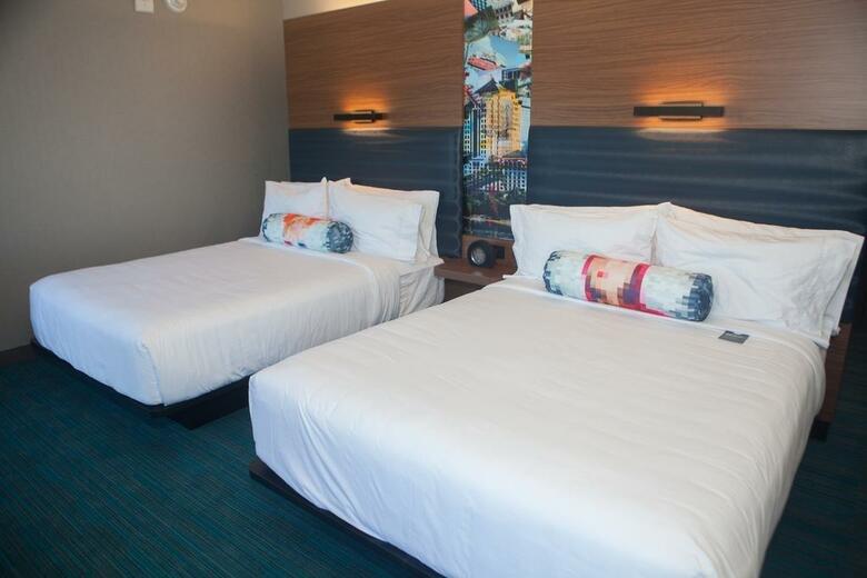 Hotel Element Austin Downtown