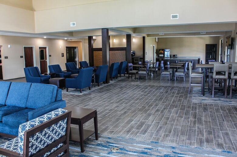 Hotel Comfort Suites - South Austin