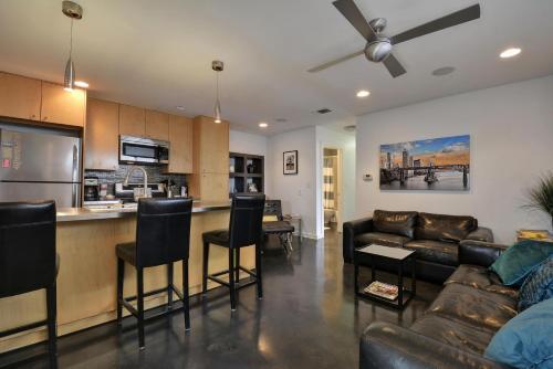 Apartamento Zilker Duplex - Unit A