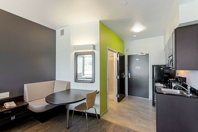 Hotel Studio 6 Austin Airport