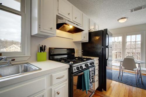 Downtown Austin Bungalow