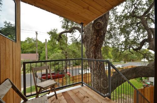 Soco Treehouse Studio