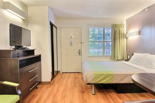 Hotel Studio 6 Austin Northwest