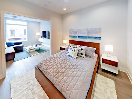 Apartamento 1800 E 4th Street Condo #356