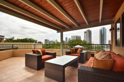 6th Street Penthouse
