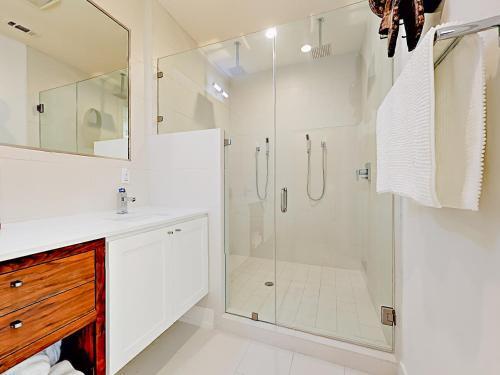 Apartamento 606 W Johanna Townhouse Unit B