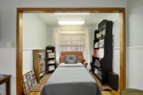 Brentwood Home 1500