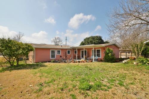 Brentwood Home 1500