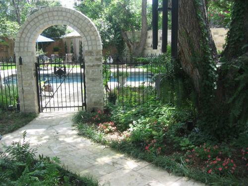 Strickland Arms Bed And Breakfast