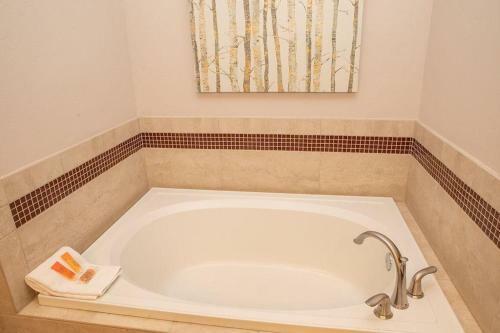 6 Chambertin Townhomes Townhouse