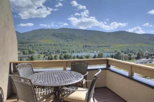 6 Chambertin Townhomes Townhouse