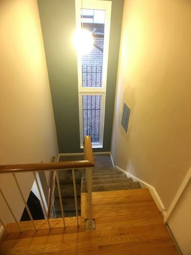 Apartamento Centrally Located Condo W/ Parking