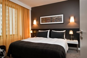Adina Apartment Hotel Berlin Hackescher Markt