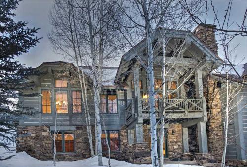 Buckhorn Lodge #6 Home