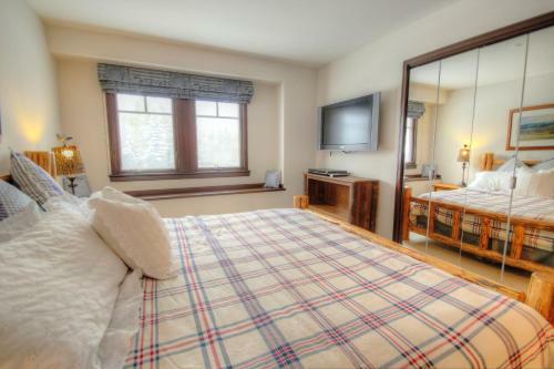 S2 The Meadows Townhome Townhouse