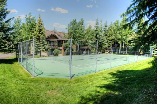 124 Ridgepoint Townhomes Townhouse