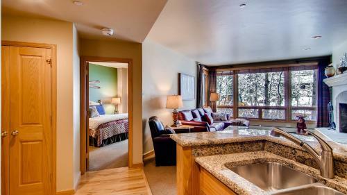 Apartamento Highlands Westview 103