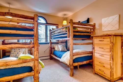 Apartamento Highlands Lodge 204