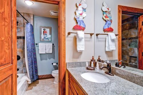 Apartamento Highlands Westview 303