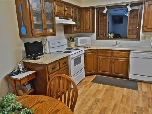 Melinda Townhouse Unit 5525