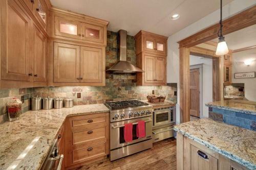 Awbrey-ac-by Dt-4br/2.5ba
