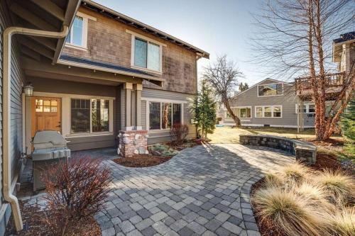 Awbrey-ac-by Dt-4br/2.5ba