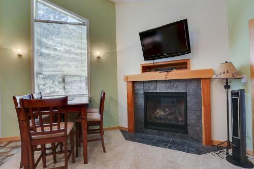 Ski Condo 233-mt Bach Vg-2br/2b