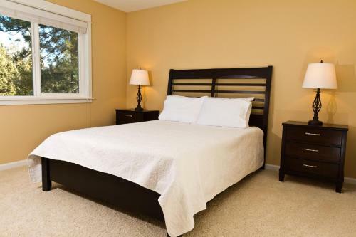 Canal View-ac-on Canal-4br/3ba
