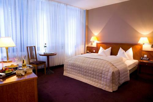 Ross Messehotel