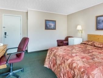 Hotel Super 8 Motel - Franklin