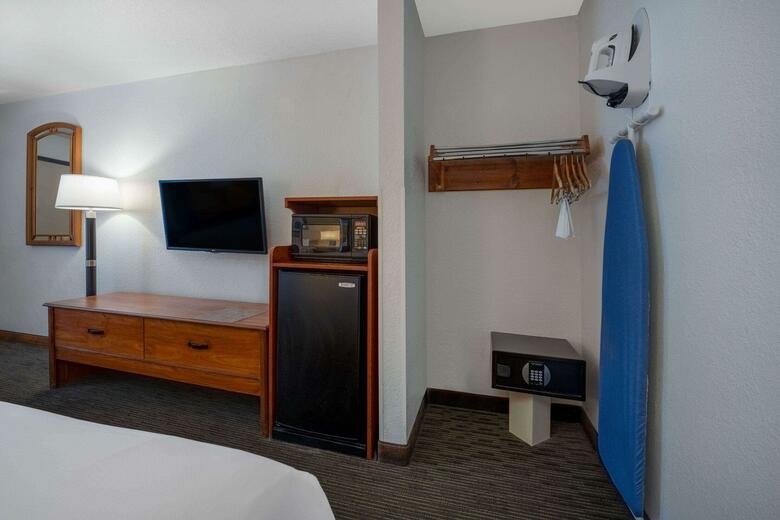 Hotel Days Inn Encinitas- Legoland Moonlight Beach