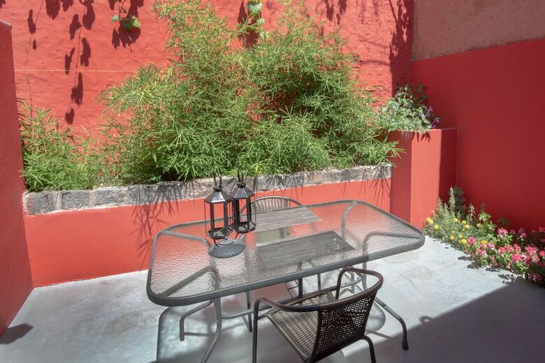 5411 Soho Hotel Boutique & Spa
