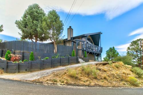 Mountain View Home