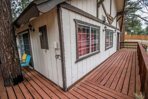 Beary Sweet Retreat Bear City Cabin